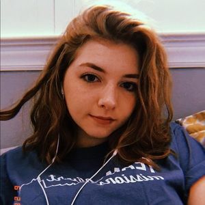 Meet your Posher, Hannah